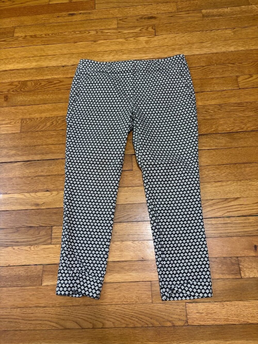 Ann Taylor LOFT Womens Marisa Skinny Cropped Pants Sz 10p 10 Petite Black White